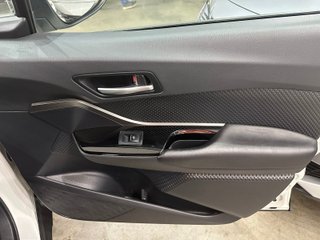 Toyota C-HR 1.8 Hybrid 122 Advance (2019)