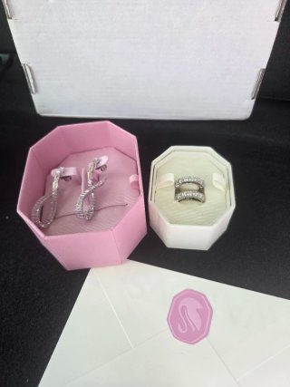 Anillo y Pendientes Swarovski