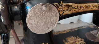 Máquina de coser Singer antigua