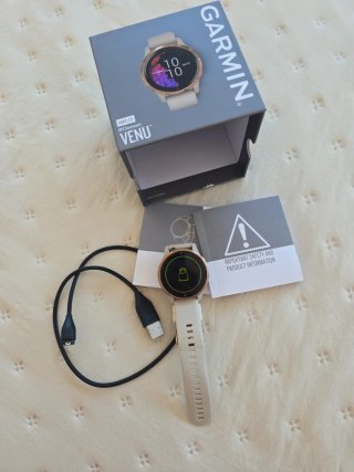 Garmin Venu GPS Smartwatch AMOLED Beige/Oro Rosa