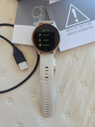 Garmin Venu GPS Smartwatch AMOLED Beige/Oro Rosa