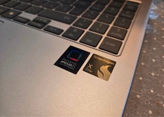 Samsung Galaxy Book Edge 16 16GB Copilot+