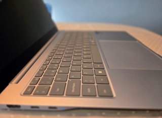 Samsung Galaxy Book Edge 16 16GB Copilot+