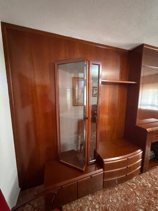 Muebles de salón madera oscura