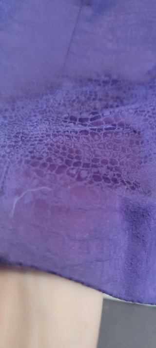 Vestido Morado Jacquard Efecto Serpiente