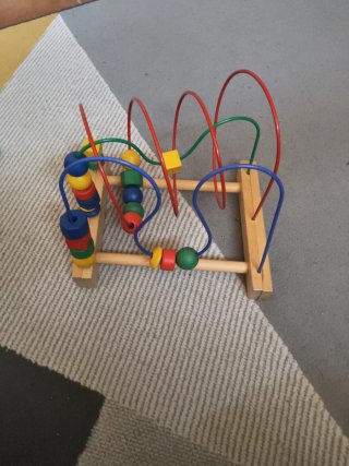 Juguete de madera para bebés