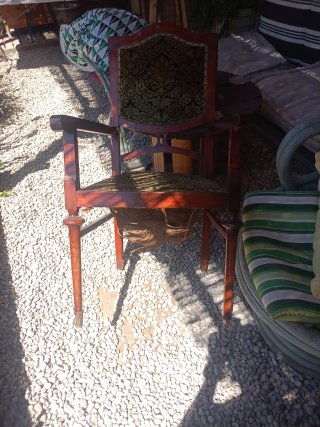 Butaca estilo años 50 madera y terciopelo