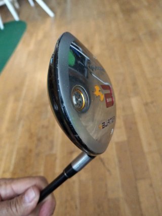 Madera 3 TaylorMade Burner 15º grafito stiff flex