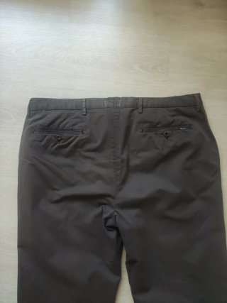 Pantalón de loneta marrón para hombre