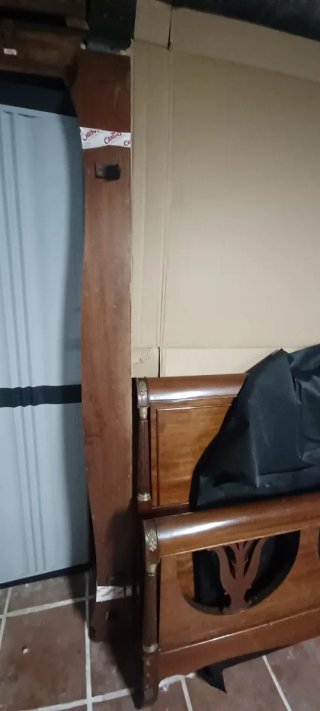Cama antigua 150 cm