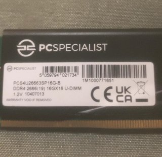 Memoria RAM DDR4 1x16GB 2666MHz
