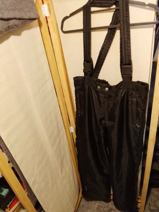 Pantalón de Nieve Negro Talla 40
