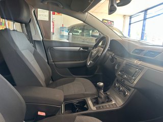 Volkswagen Passat 2012
