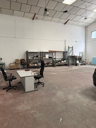 Venta de nave en Fuenlabrada