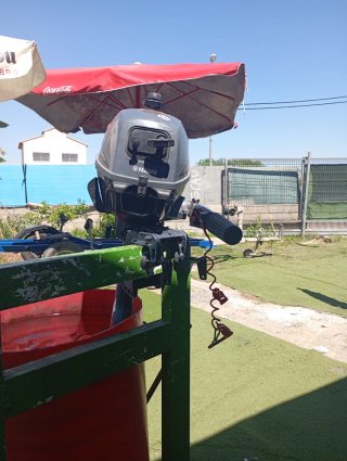 Motor fueraborda Yamaha 4 tiempos 2.5 HP