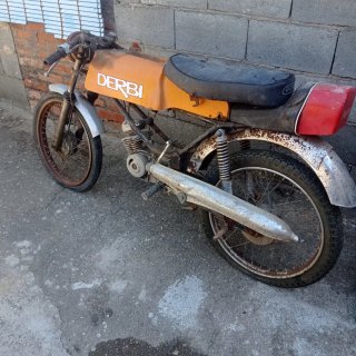 Derbi GV4 Antigua + Piezas