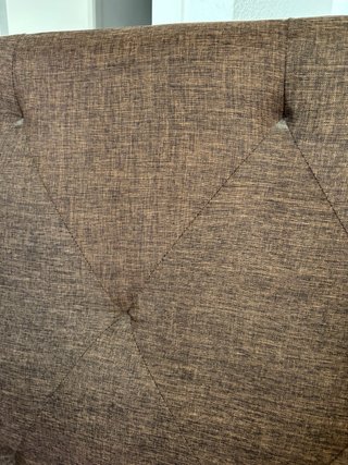 Cabecero de cama tapizado marrón