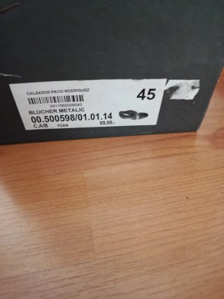 Zapatos de vestir hombre marrones y dorados