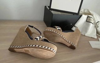 Sandalias Cuñas de Gucci