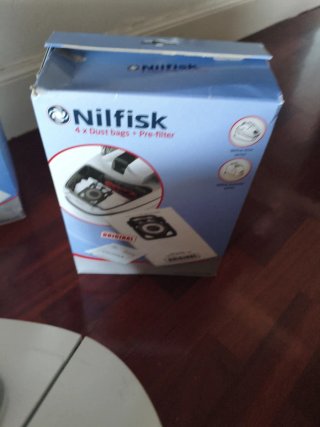 Aspiradora Nilfisk Elite + Accesorios