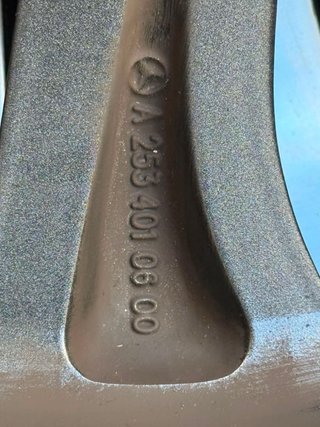 Llantas R17 Mercedes A2534010600