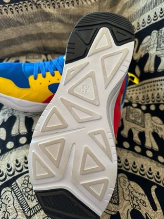 Scarpe Lidl Blu e Gialle