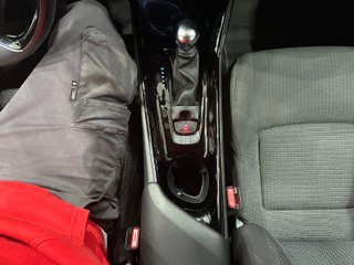 Toyota C-HR 1.8 Hybrid 122 Advance (2019)