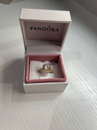 Anillo Pandora Oro Brillante Nuevo