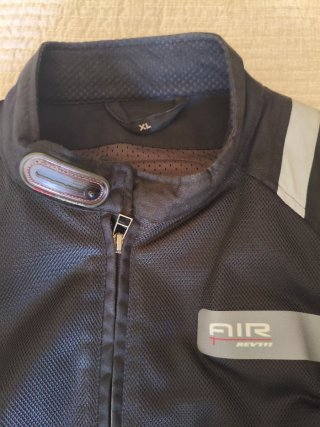 Chaqueta Moto Revitt Negra verano. Talla XL