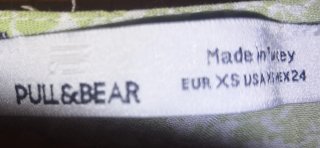 Top corto con gomas Pull&Bear floral verde