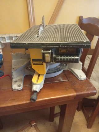 Ingletadora Dewalt DW711