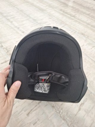 Casco de moto negro Vespa