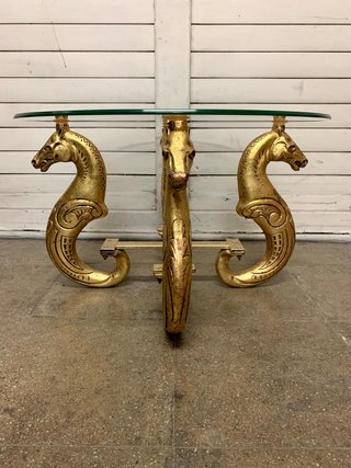 Mesa auxiliar caballos dorados cristal