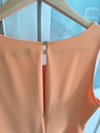Vestido naranja Formula Joven