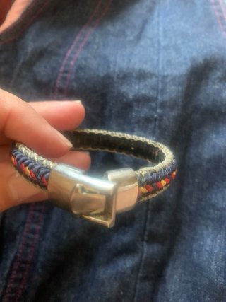 Pulsera trenzada hombre cierre imán