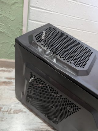 Torre PC NOX Coolbay SX negra golpe