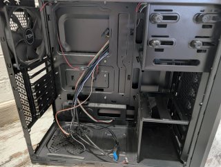 Torre PC NOX Coolbay SX negra golpe