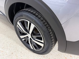 Peugeot 5008 2021