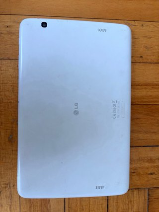 Tablet LG Negra y Blanca