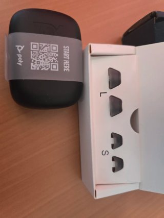 Auriculares Poly Voyager Free 60 Wireless ¡NUEVOS!