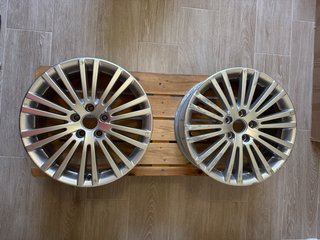 2 Llantas Originales VW Golf V R32