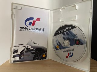 GRAN TURISMO 4 PS2 PAL COMPLETO