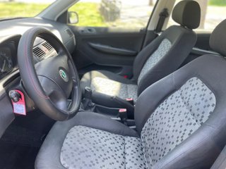 Ocasion!!! Solo 107.000kms!!! Skoda Fabia 5p