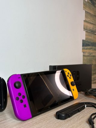 Nintendo Switch v1 (2017)