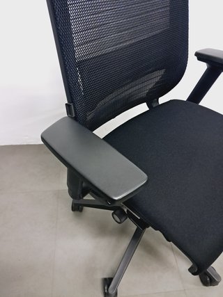 Silla STEELCASE THINK ergonómica profesional
