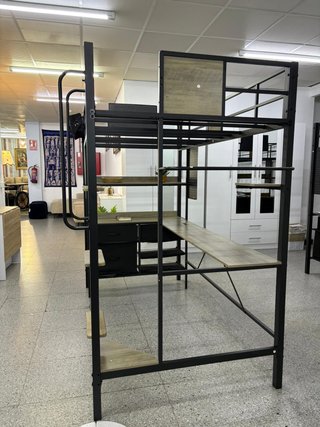ENVIO GRATIS!! Cama alta con escritorio