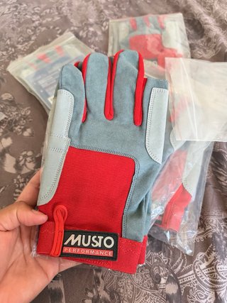 Guantes Musto Técnicos Tallas M - L - XL