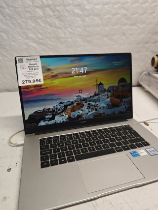 Huawei MateBook D15 2021 i5 8GB RAM 500GB SSD