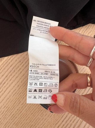 Sisley Blusa Negra Asimétrica Volantes 100% Viscosa NWT 39€