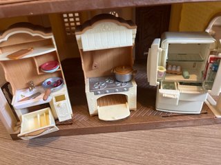 Casa Sylvanian Families con figuras